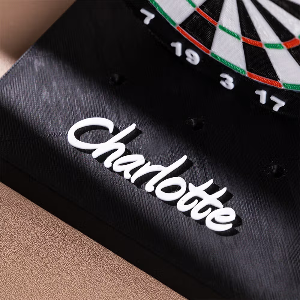 Henkilökohtainen 3D painettu Dartboard kuvio Dart haltija teksti ja pohja pitämiseen 3 tikkaa Desk Decor syntymäpäivälahja Dart ystäville